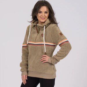 Wanakome Eva Half-Zip Hoodie